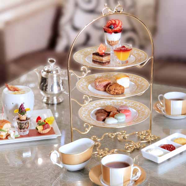 意外にシンプル、エリザベス女王の食事とは！？